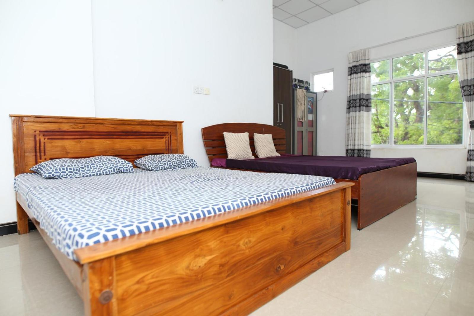 Sujee'S Guest House With Two Bed Rooms Anurâdhapura Extérieur photo