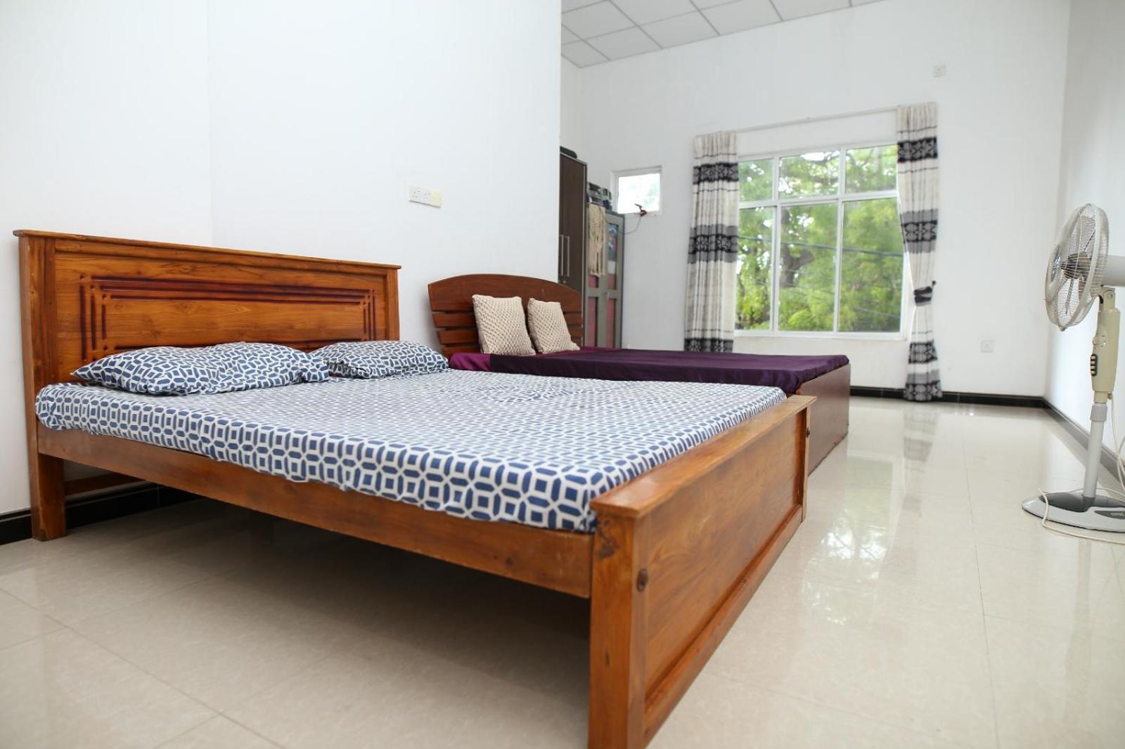 Sujee'S Guest House With Two Bed Rooms Anurâdhapura Extérieur photo