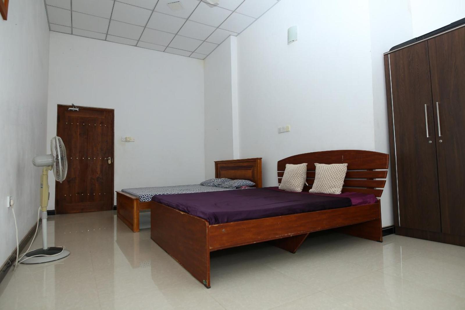 Sujee'S Guest House With Two Bed Rooms Anurâdhapura Extérieur photo