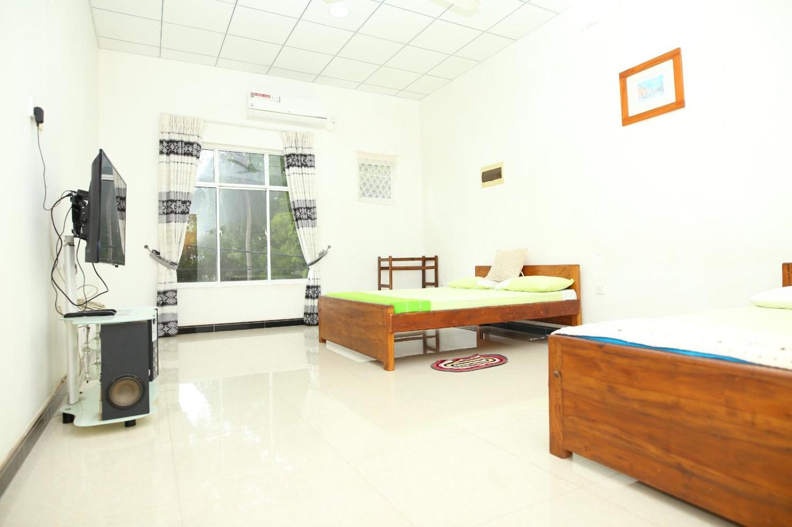 Sujee'S Guest House With Two Bed Rooms Anurâdhapura Extérieur photo