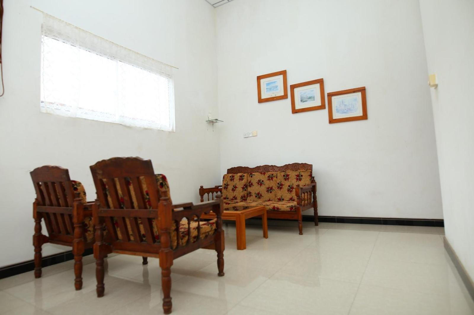 Sujee'S Guest House With Two Bed Rooms Anurâdhapura Extérieur photo